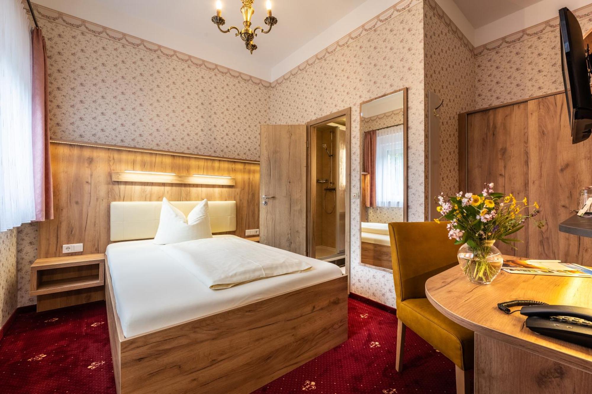 Flair Hotel Villa Ilske Бад-Кезен Екстер'єр фото