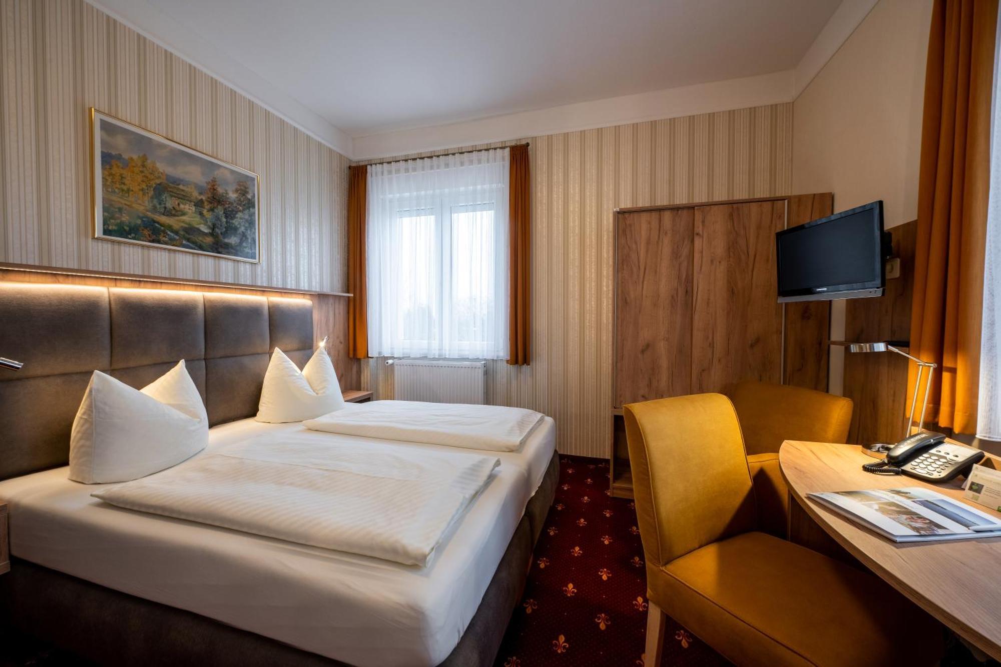 Flair Hotel Villa Ilske Бад-Кезен Екстер'єр фото